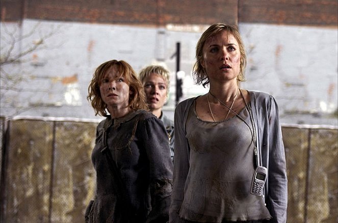 Silent Hill - De la película - Tanya Allen, Laurie Holden, Radha Mitchell