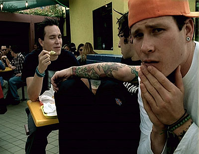 Blink 182: Greatest Hits - Filmfotók - Mark Hoppus, Thomas DeLonge