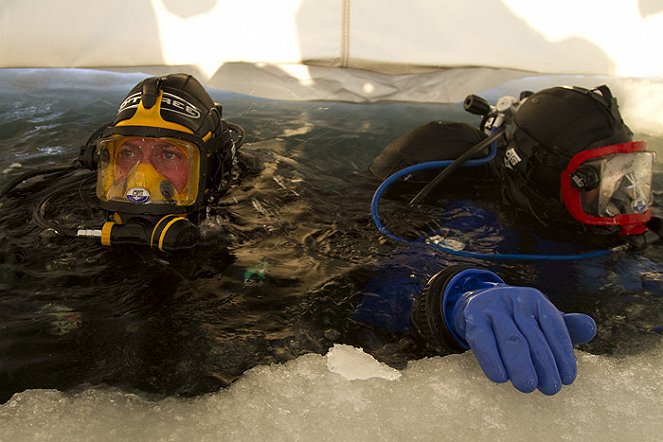 Bering Sea Gold: Under the Ice - Z filmu