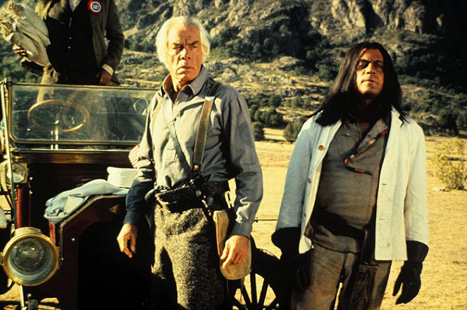 Der Supermann des Wilden Westens - Filmfotos - Lee Marvin, Oliver Reed