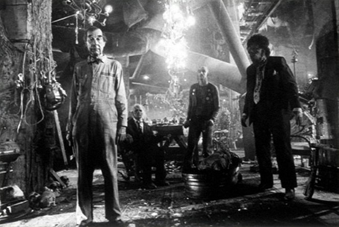 The Texas Chainsaw Massacre 2 - Filmfotos - Jim Siedow, Ken Everet, Bill Moseley, Bill Johnson