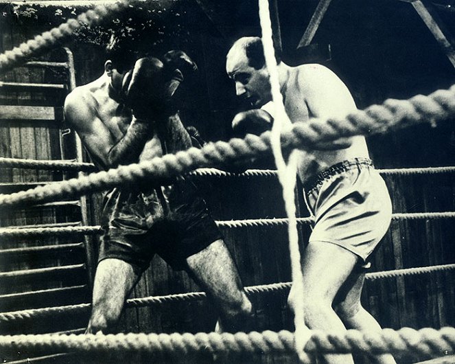 Der Boxer und der Tod - Filmfotos - Štefan Kvietik, Manfred Krug