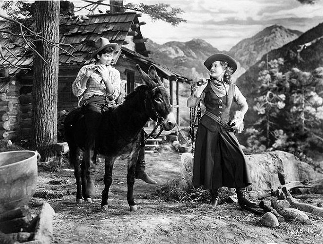 The Girl of the Golden West - Filmfotos - Buddy Ebsen, Jeanette MacDonald