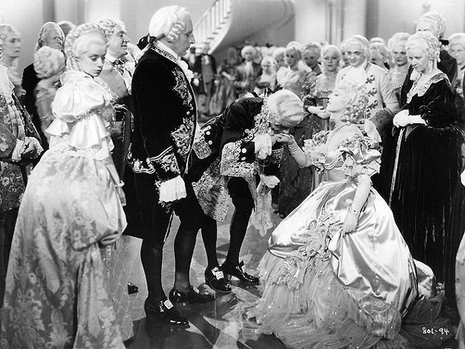 Princezna inkognito - Z filmu - Elsa Lanchester, Douglass Dumbrille, Jeanette MacDonald