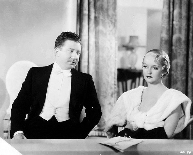 Fashions of 1934 - Do filme - Frank McHugh, Bette Davis
