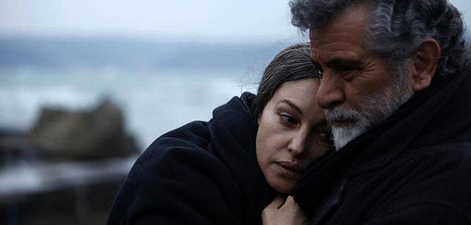 A Temporada do Rinoceronte - Do filme - Monica Bellucci, Behrouz Vossoughi
