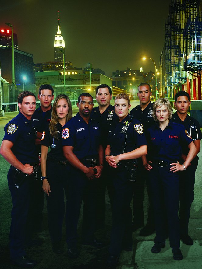 Third Watch - Promoción - Jason Wiles, Eddie Cibrian, Kim Raver, Michael Beach, Skipp Sudduth, Molly Price, Coby Bell, Amy Carlson, Anthony Ruivivar