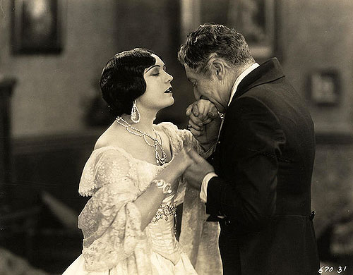 Loves of an Actress - De la película - Pola Negri