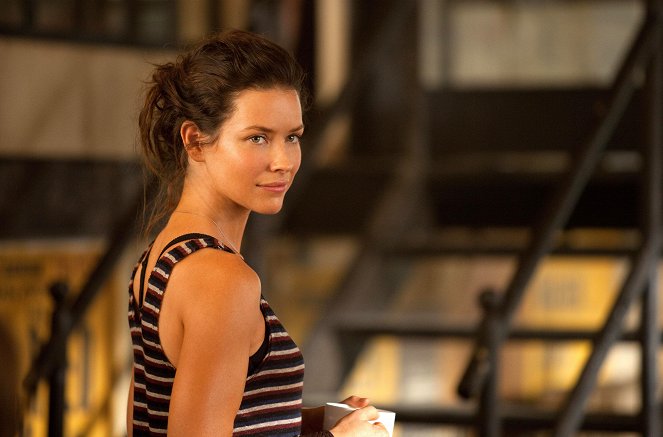 Real Steel - Photos - Evangeline Lilly