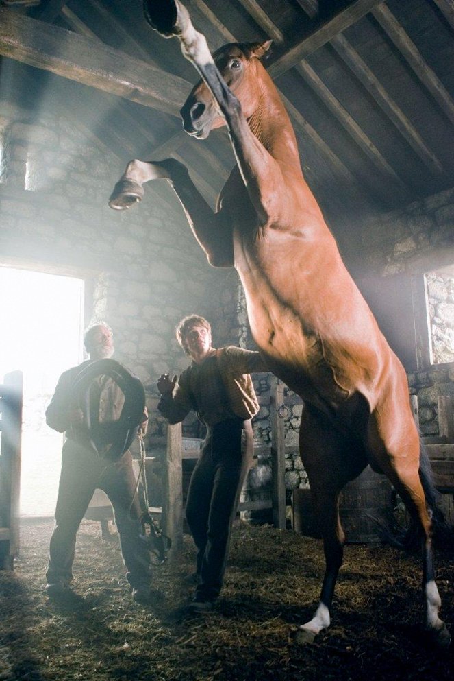Válečný kůň - Z filmu - Peter Mullan, Jeremy Irvine