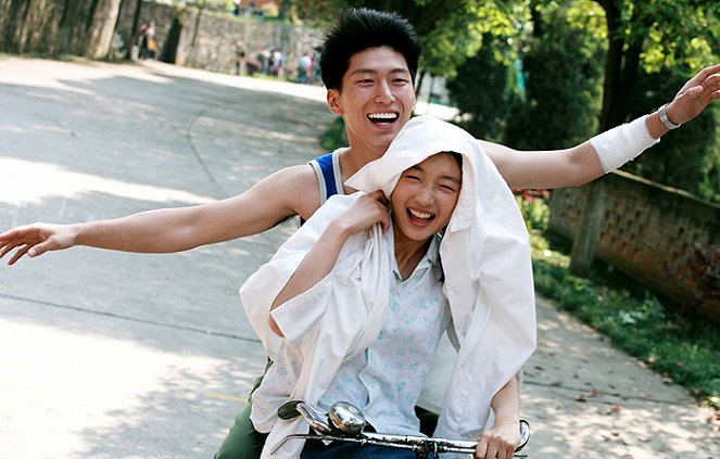 Amor bajo el espino blanco - De la película - Shawn Dou, Dongyu Zhou