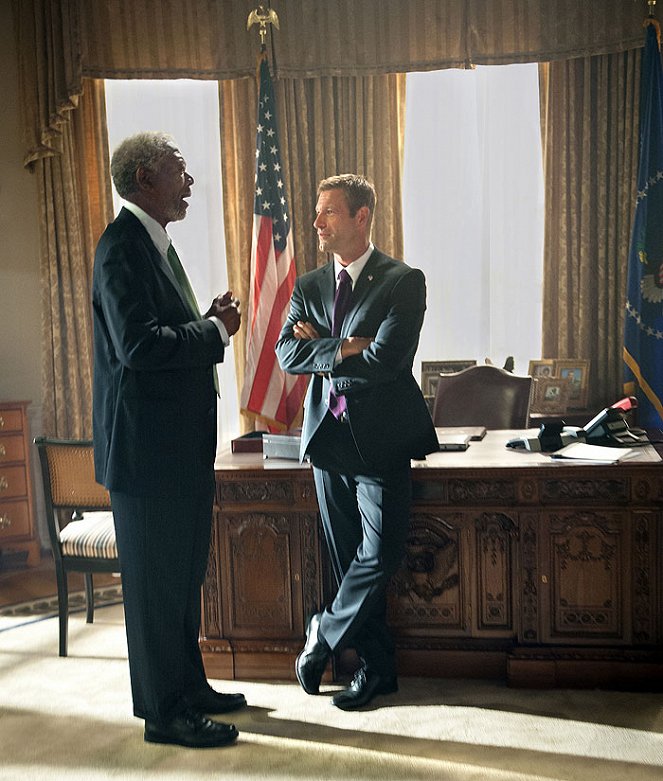 Assalto à Casa Branca - De filmagens - Morgan Freeman, Aaron Eckhart