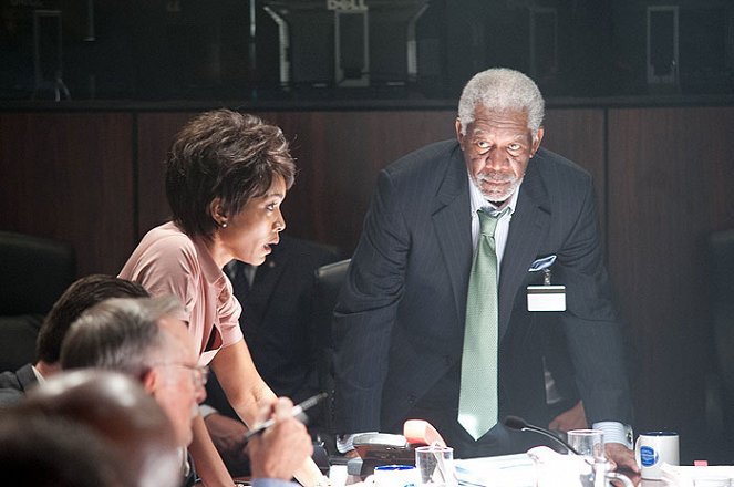 Assalto à Casa Branca - Do filme - Angela Bassett, Morgan Freeman