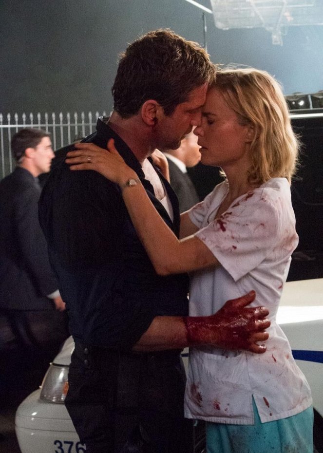 Olympus Has Fallen - Photos - Gerard Butler, Radha Mitchell