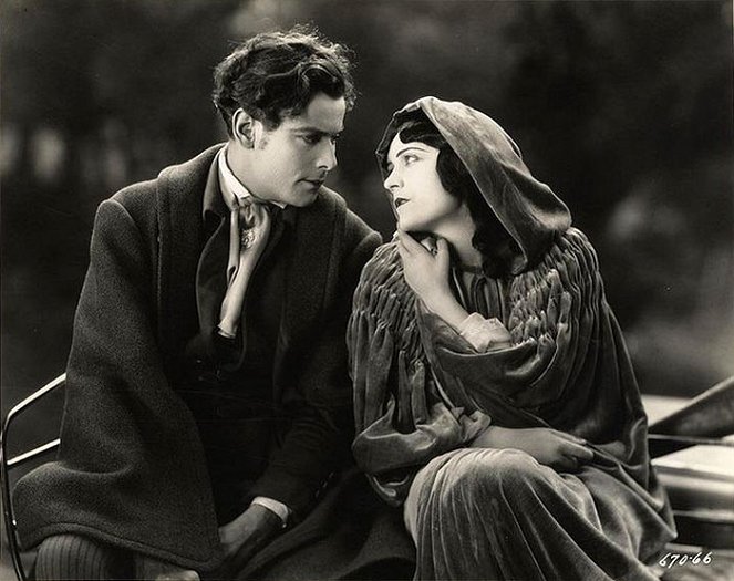 Loves of an Actress - Filmfotos - Nils Asther, Pola Negri