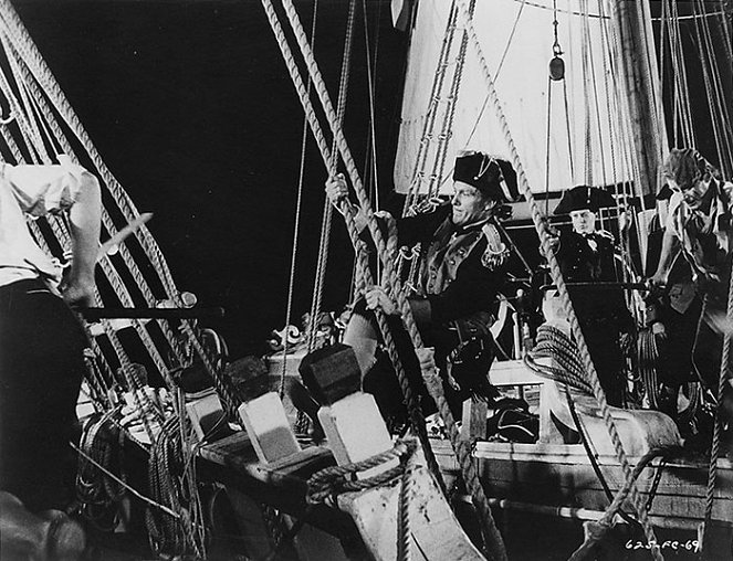 Flaggskeppets kapten - Kuvat elokuvasta - Robert Stack