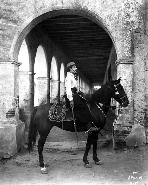 Neljä ratsastajaa - Kuvat elokuvasta - Rudolph Valentino