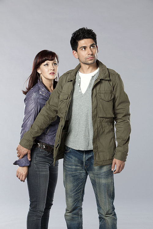 Primeval: New World - Promo - Crystal Lowe, Danny Rahim