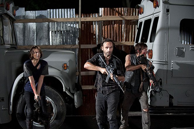 The Walking Dead - Kriegsrecht - Filmfotos - Lauren Cohan, Andrew Lincoln, Norman Reedus