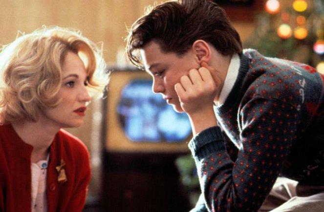 Dospívání po americku - Z filmu - Ellen Barkin, Leonardo DiCaprio