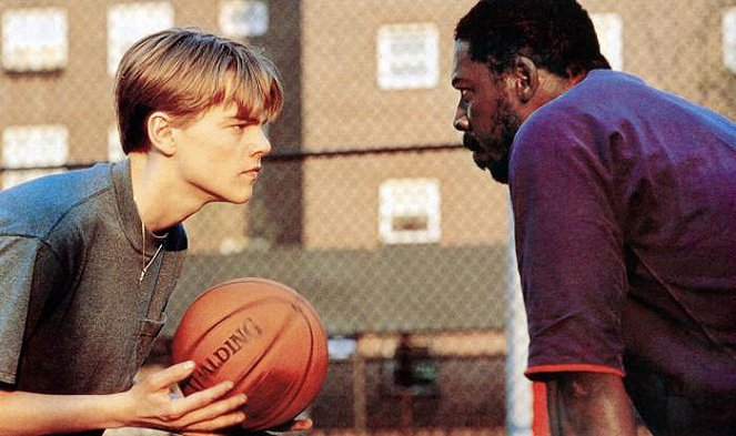 Basketbalistov denník - Z filmu - Leonardo DiCaprio, Ernie Hudson