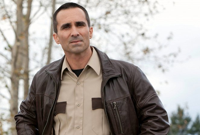 Bates Motel - Nice Town You Picked, Norma... - Photos - Nestor Carbonell