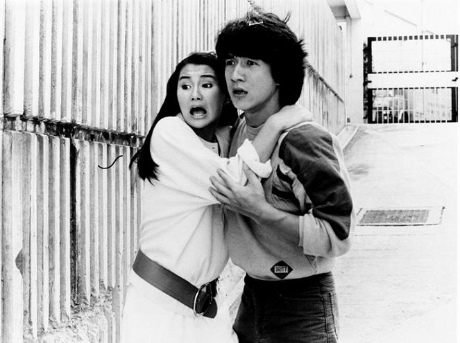 Policyjna opowieść - Z filmu - Maggie Cheung, Jackie Chan