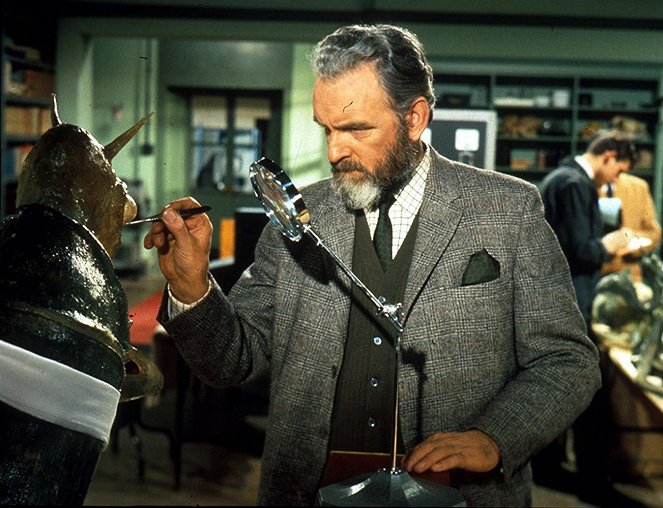 Quatermass and the Pit - Filmfotók - Andrew Keir