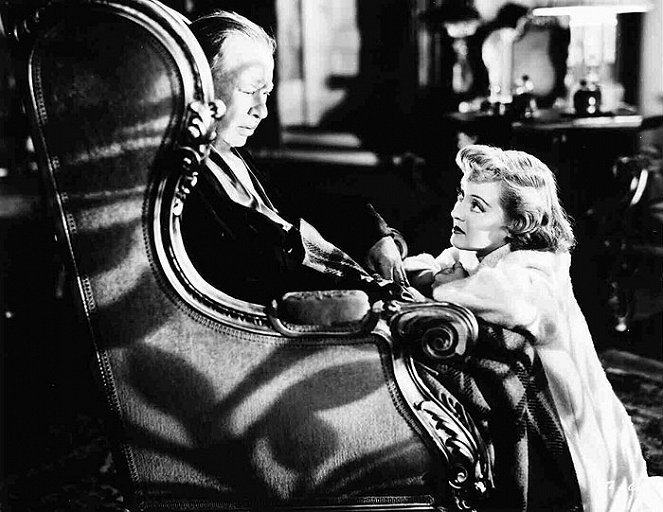 In This Our Life - Z filmu - Charles Coburn, Bette Davis
