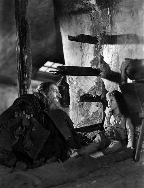 Oliver Twist - Kuvat elokuvasta - Alec Guinness, John Howard Davies