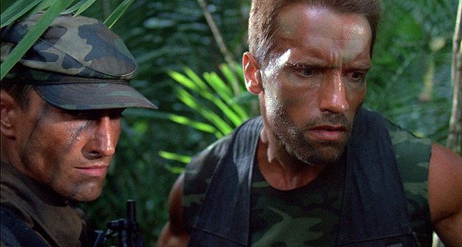 Predator - saalistaja - Kuvat elokuvasta - Richard Chaves, Arnold Schwarzenegger