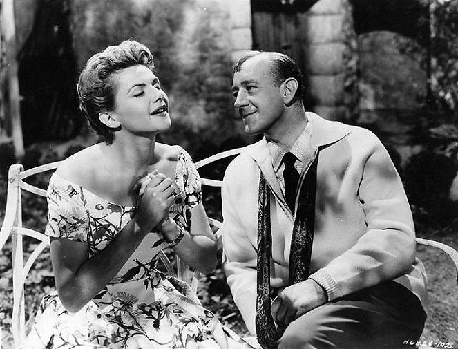 Der Sündenbock - Filmfotos - Nicole Maurey, Alec Guinness