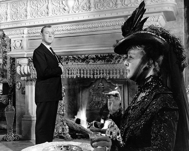 Kaksoisolento - Kuvat elokuvasta - Alec Guinness, Bette Davis