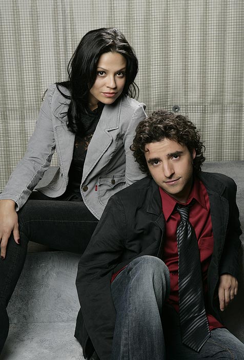 Gyilkos számok - Promóció fotók - Navi Rawat, David Krumholtz