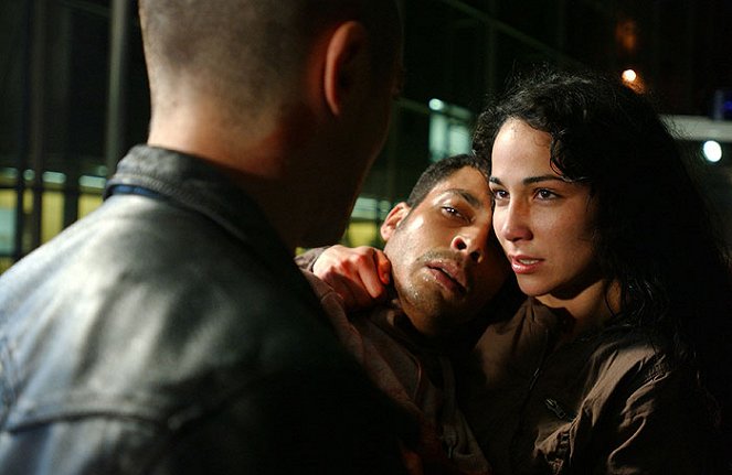 Fronteira(s) - Do filme - Adel Bencherif, Karina Testa