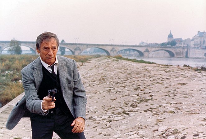 The Case Against Ferro - Photos - Yves Montand