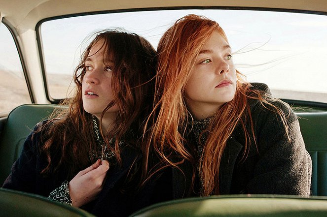 Ginger y Rosa - De la película - Alice Englert, Elle Fanning