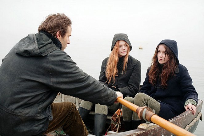 Ginger y Rosa - De la película - Alessandro Nivola, Elle Fanning, Alice Englert