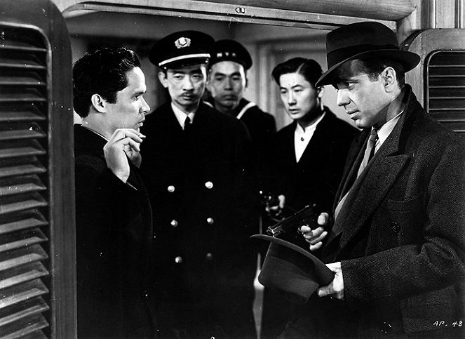 Across the Pacific - Film - Humphrey Bogart