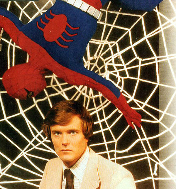 The Amazing Spider-Man - Do filme - Nicholas Hammond