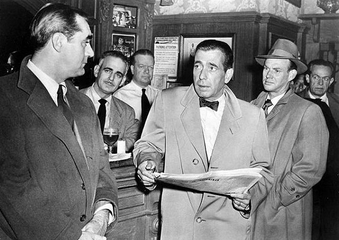 Novinářský příběh - Z filmu - Paul Stewart, Humphrey Bogart, Dabbs Greer