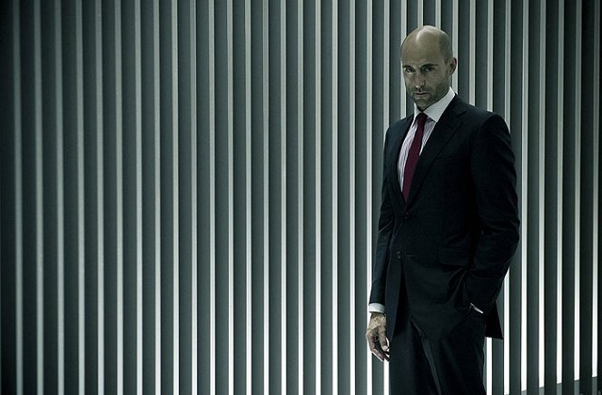 Enemies - Welcome to the Punch - Filmfotos - Mark Strong