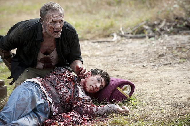 The Walking Dead - This Sorrowful Life - Photos - Michael Rooker