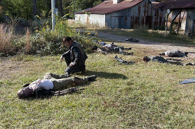 The Walking Dead - This Sorrowful Life - Van film - Norman Reedus