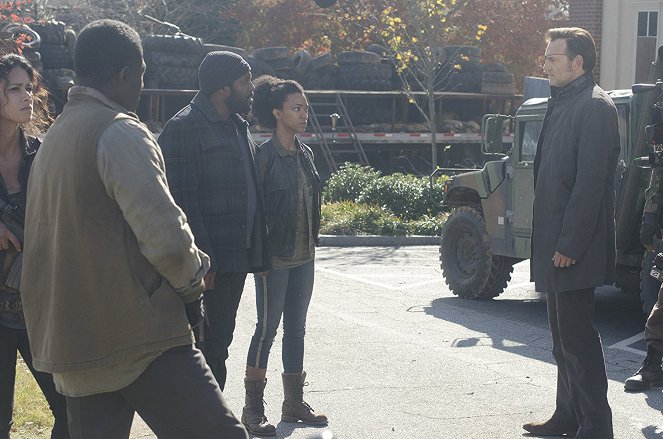 The Walking Dead - Welcome to the Tombs - Photos - Chad L. Coleman, Sonequa Martin-Green, David Morrissey