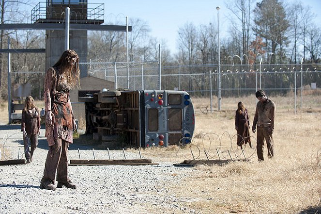 The Walking Dead - Üdv a síroknál! - Filmfotók