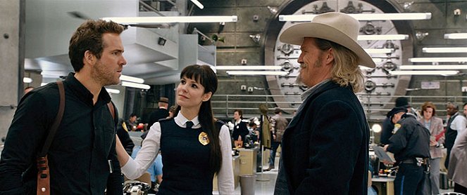 R.I.P.D. Departamento de Policía Mortal - De la película - Ryan Reynolds, Mary-Louise Parker, Jeff Bridges