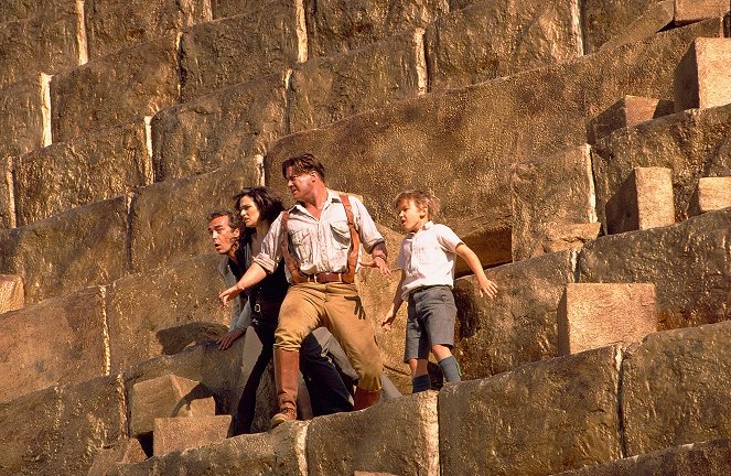 A múmia visszatér - Filmfotók - John Hannah, Rachel Weisz, Brendan Fraser, Freddie Boath