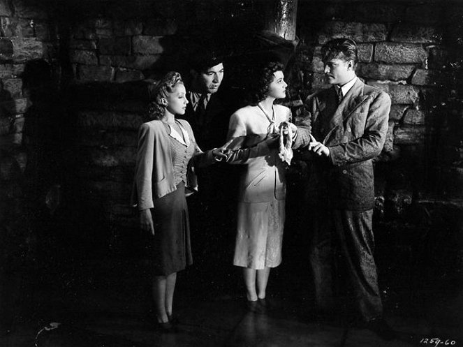 Whistling in the Dark - Photos - Ann Rutherford, Red Skelton
