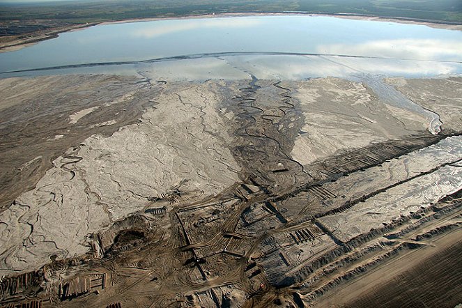 Petropolis: Aerial Perspectives on the Alberta Tar Sands - Van film